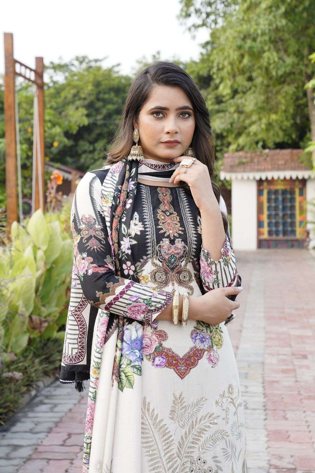 Super Hit Dno KT 2480 Maslin by Shree